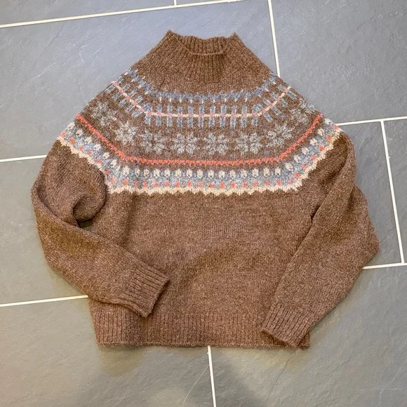 Women’s Old Navy Brown Fair Isle Sweater Small Tall Like New - Picture 1 of 4